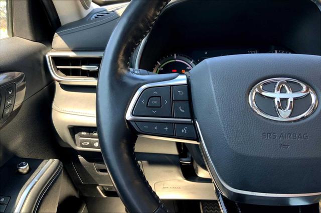 2021 Toyota Highlander Limited photo 23