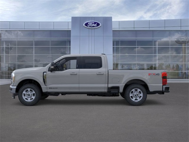 2026 Ford F-350 photo 3