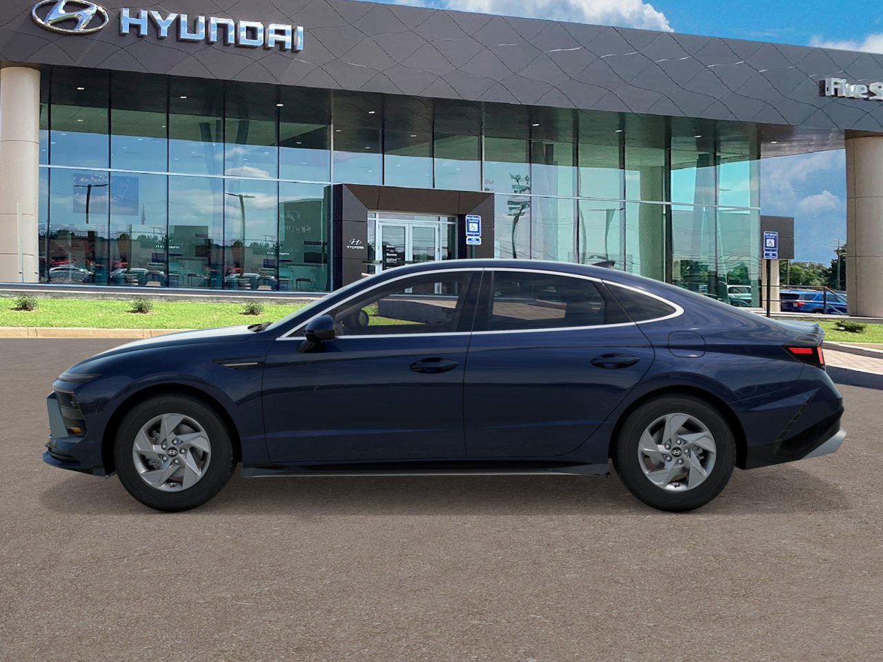 2026 Hyundai Sonata SE photo 3