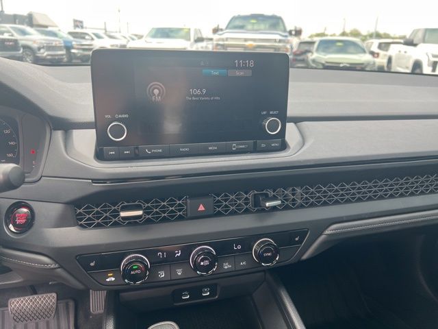 2025 Honda Accord SE photo 11