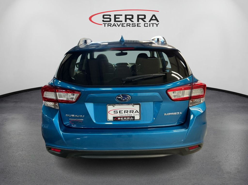 2019 Subaru Impreza Premium photo 6