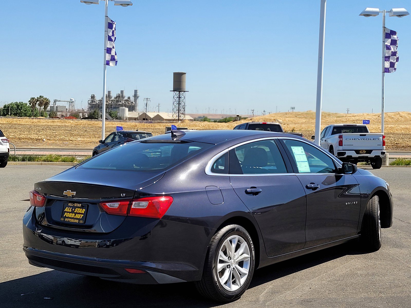 2023 Chevrolet Malibu 1LT photo 4