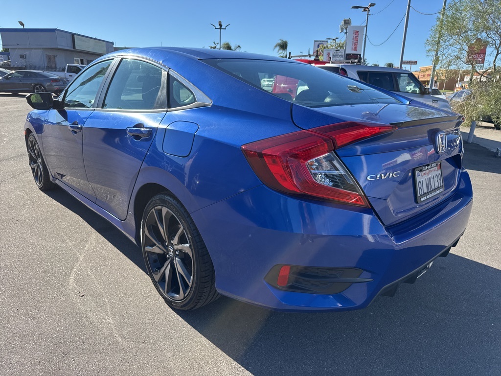 2019 Honda Civic Sport photo 3