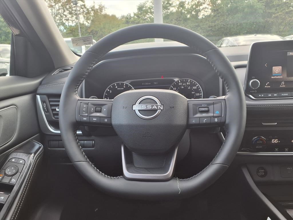 2026 Nissan Rogue SV photo 9
