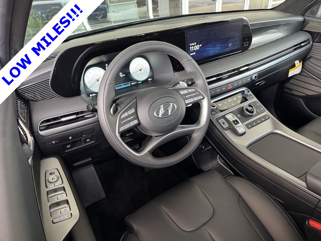 2025 Hyundai Palisade Calligraphy photo 2