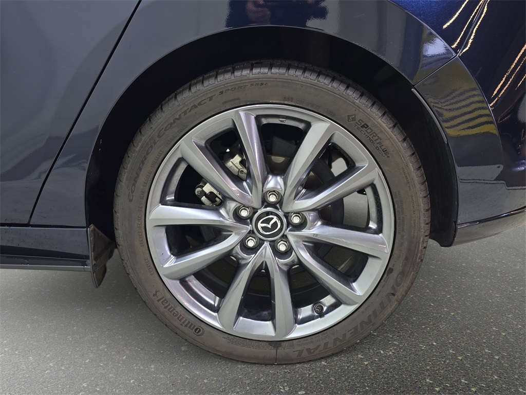 2020 Mazda Mazda3 Preferred Hatchback photo 28