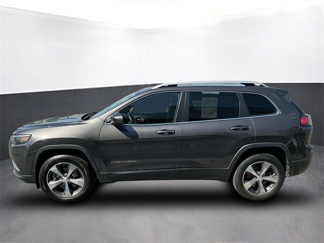 Used 2019 Jeep Cherokee Limited with VIN 1C4PJMDXXKD155709 for sale in Kansas City