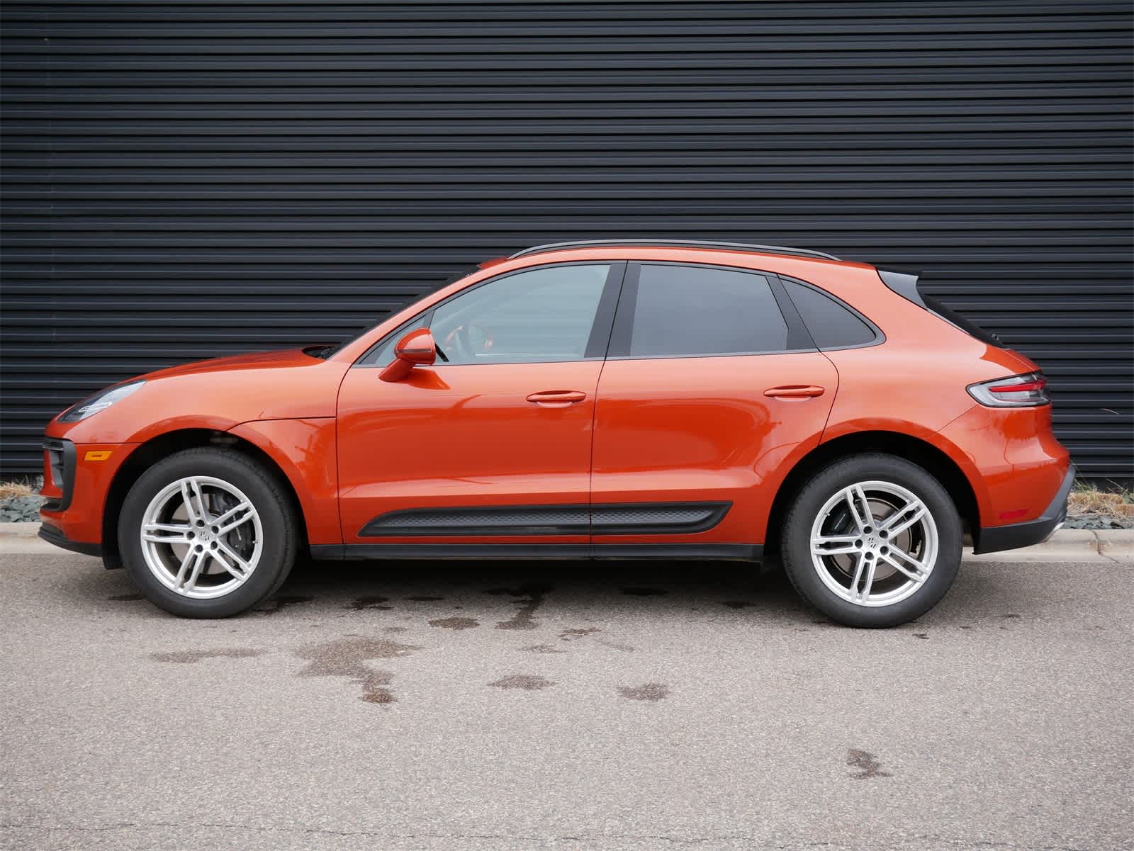 Certified 2024 Porsche Macan Base with VIN WP1AA2A54RLB16948 for sale in Saint Paul, Minnesota