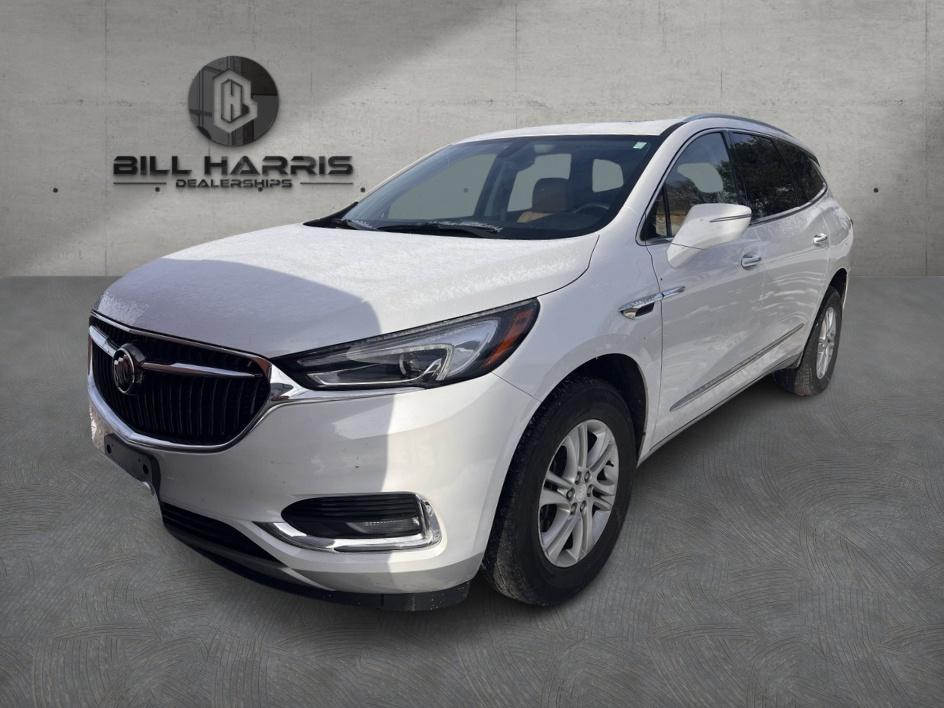 2018 Buick Enclave Essence's photo