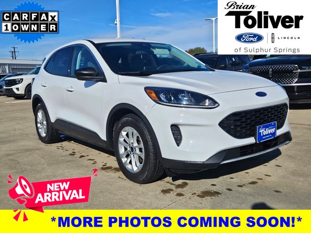 2022 Ford Escape SE's photo