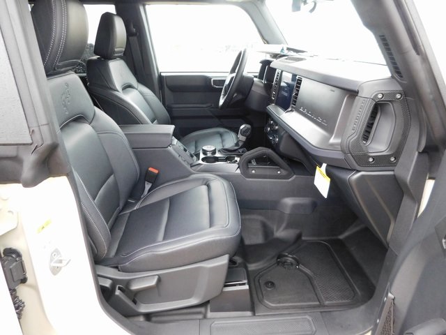2025 Ford Bronco Badlands photo 15