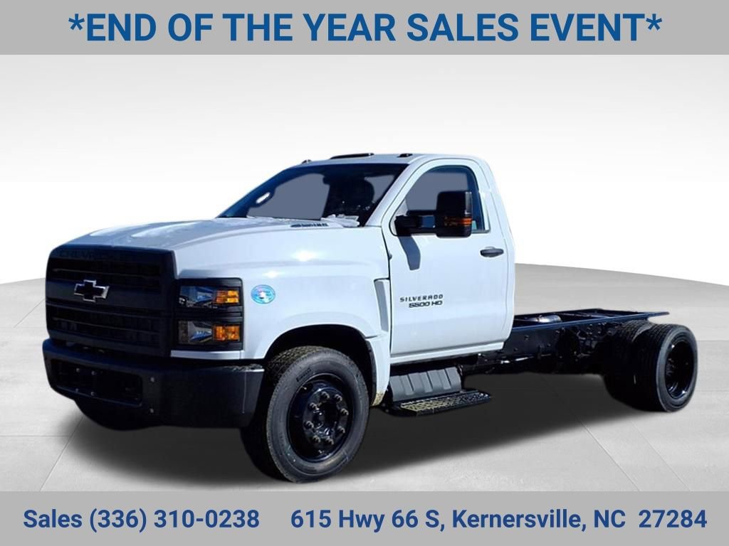 2024 Chevrolet Silverado 4500 Medium Duty Chassis Cab Work Truck's photo