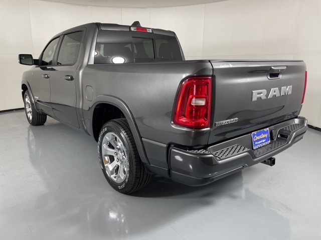 2025 Ram 1500 Big Horn Lone Star photo 3