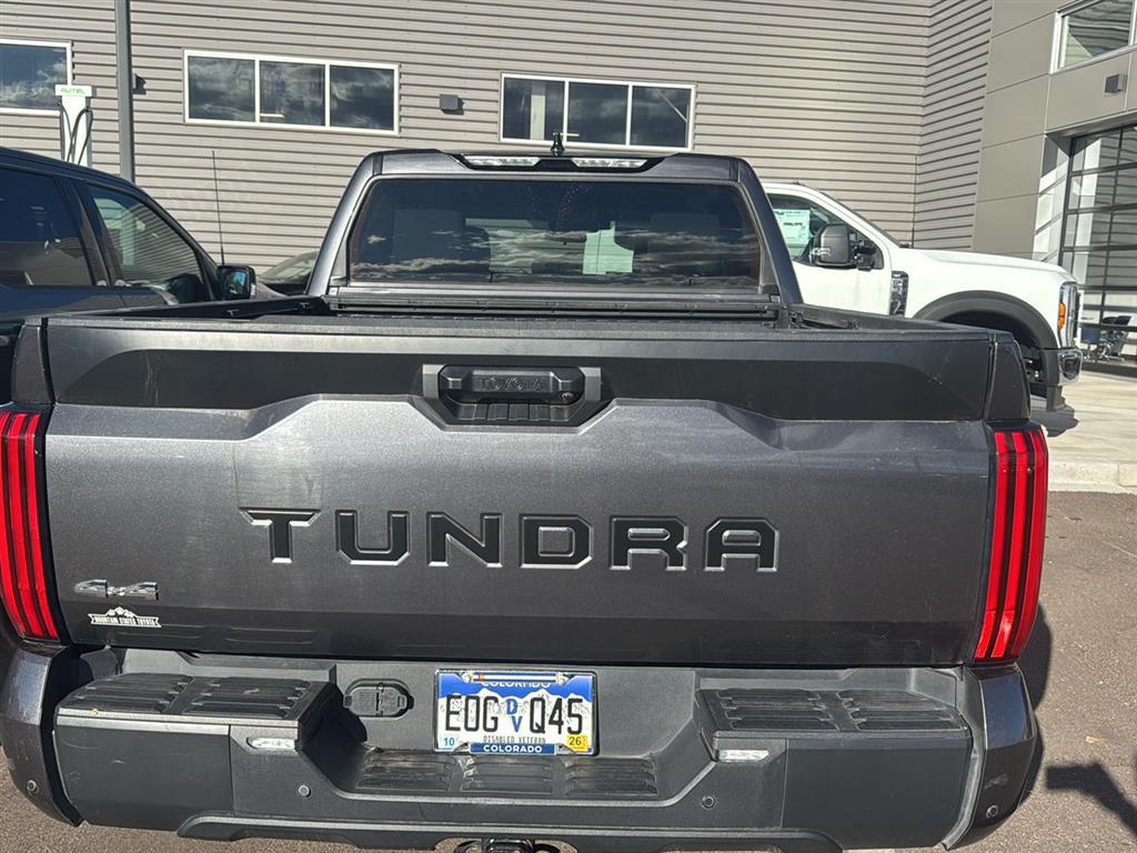 2023 Toyota Tundra SR5 CrewMax photo 4