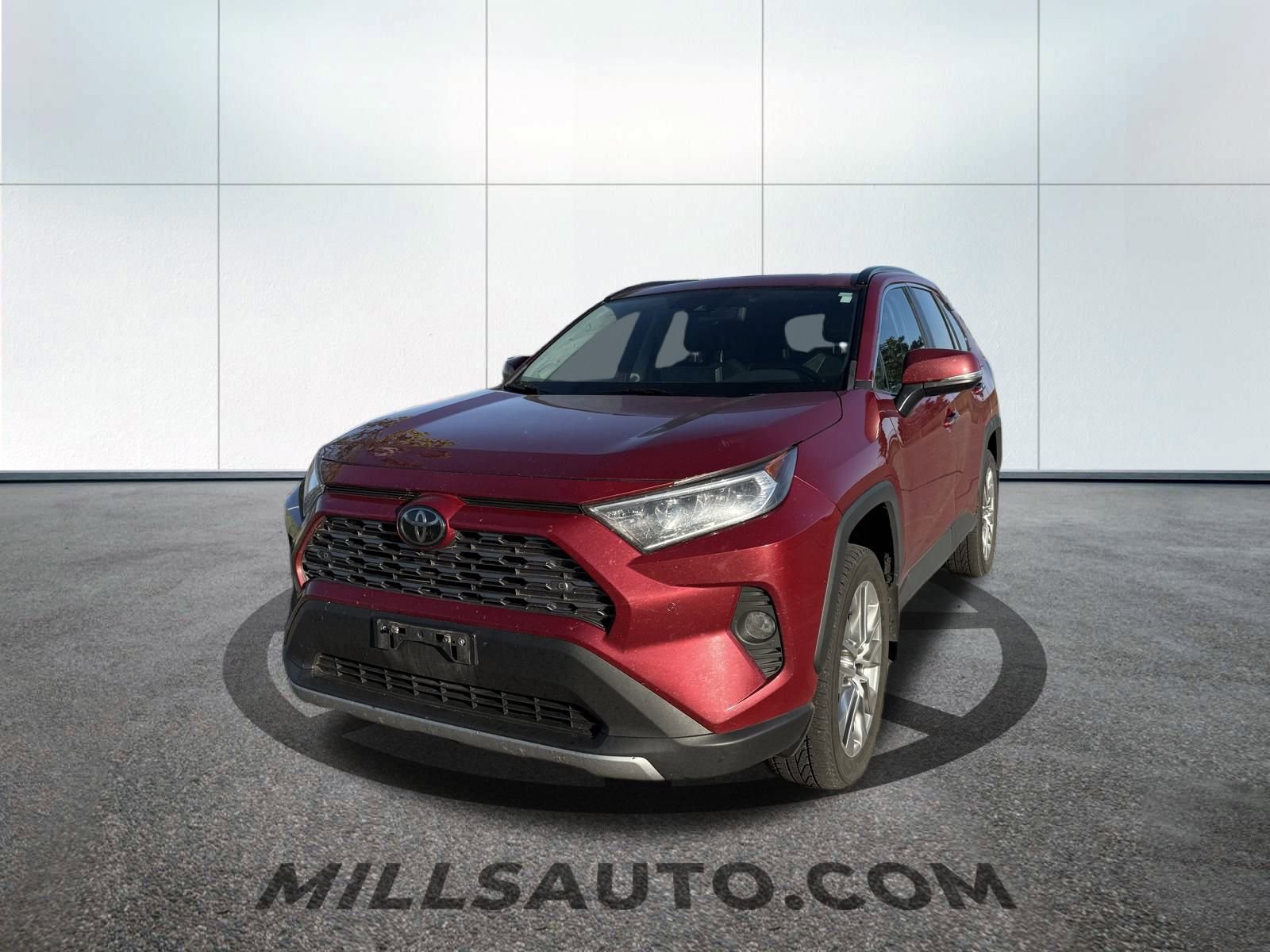 Used 2021 Toyota RAV4 Limited with VIN 2T3N1RFV9MW201245 for sale in Willmar, Minnesota