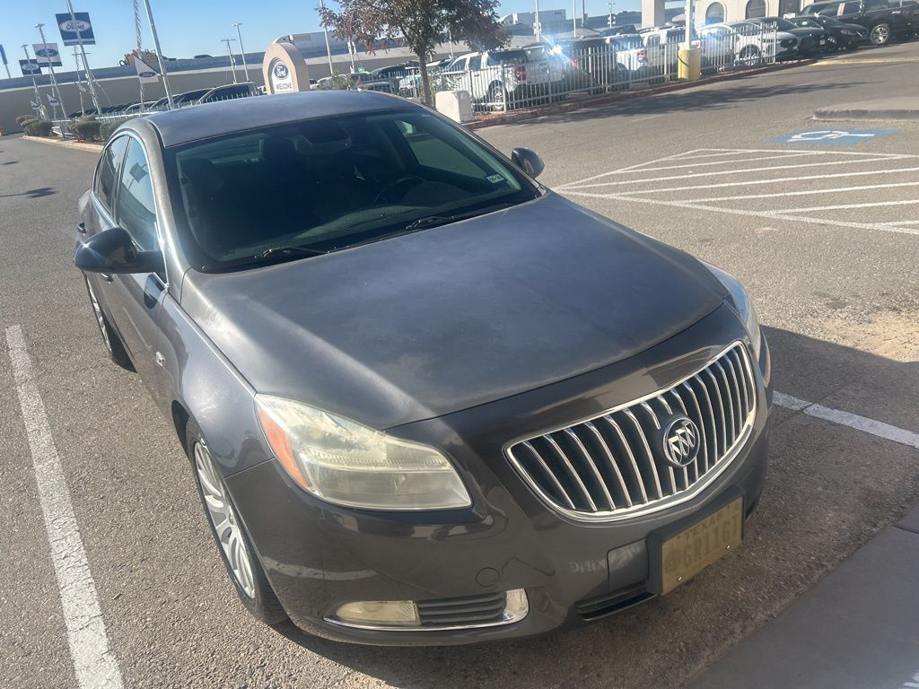 2011 Buick Regal CXL photo 3