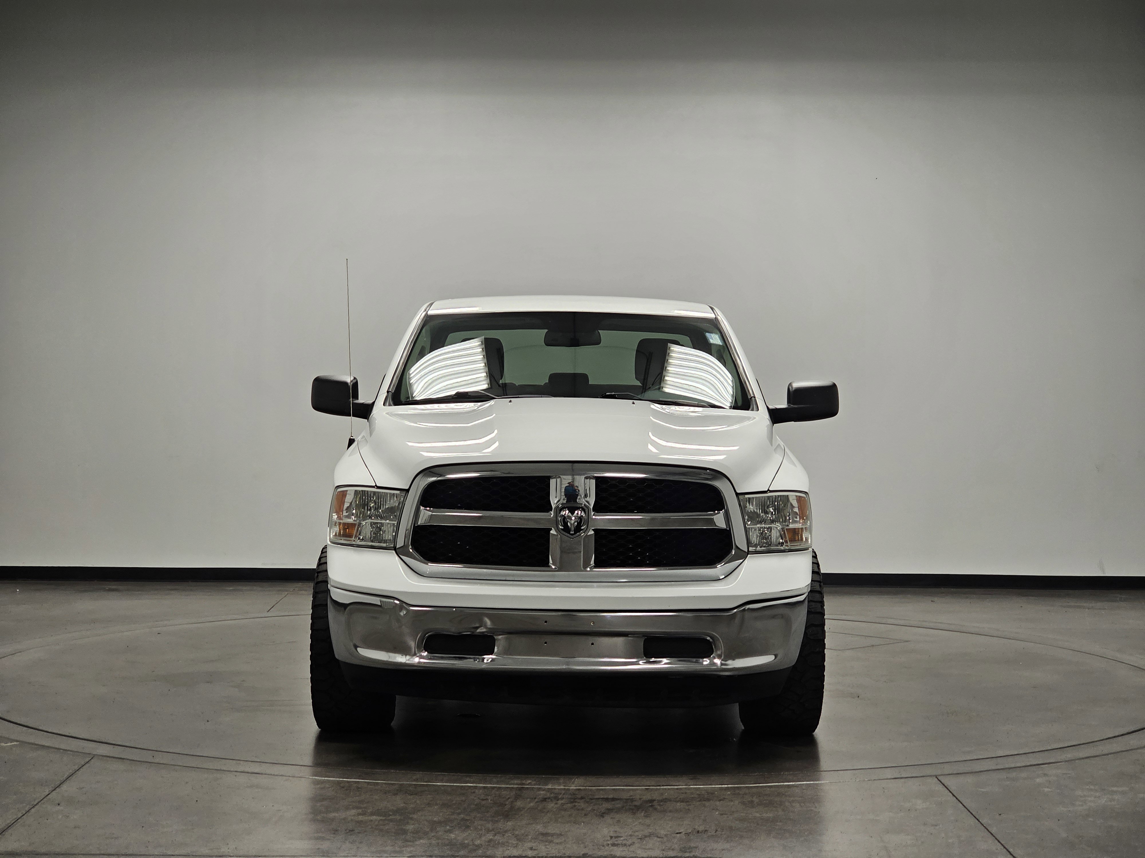 2020 Ram 1500 Classic Tradesman photo 2