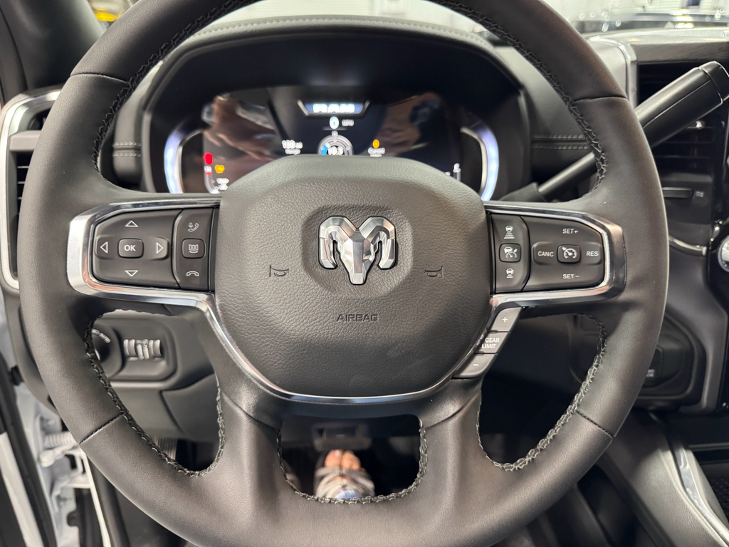2025 Ram 3500 Tradesman photo 28