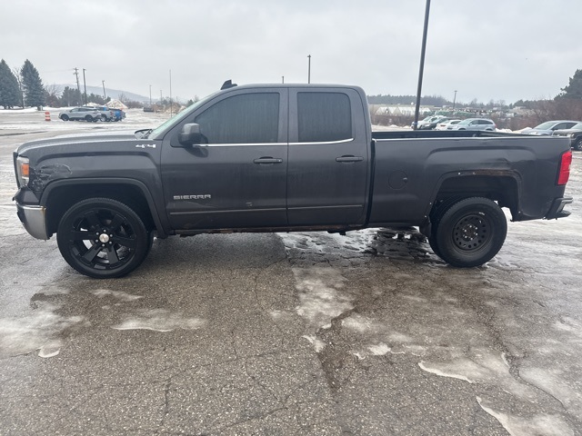 2015 GMC Sierra 1500 SLE's photo
