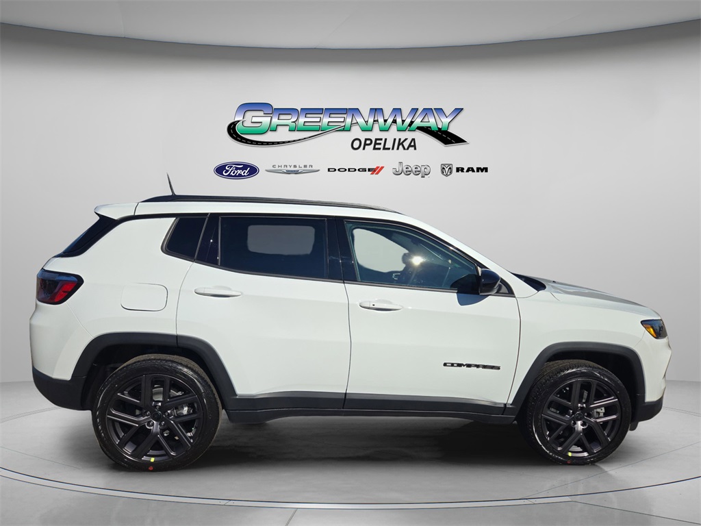 2026 Jeep Compass Altitude's photo
