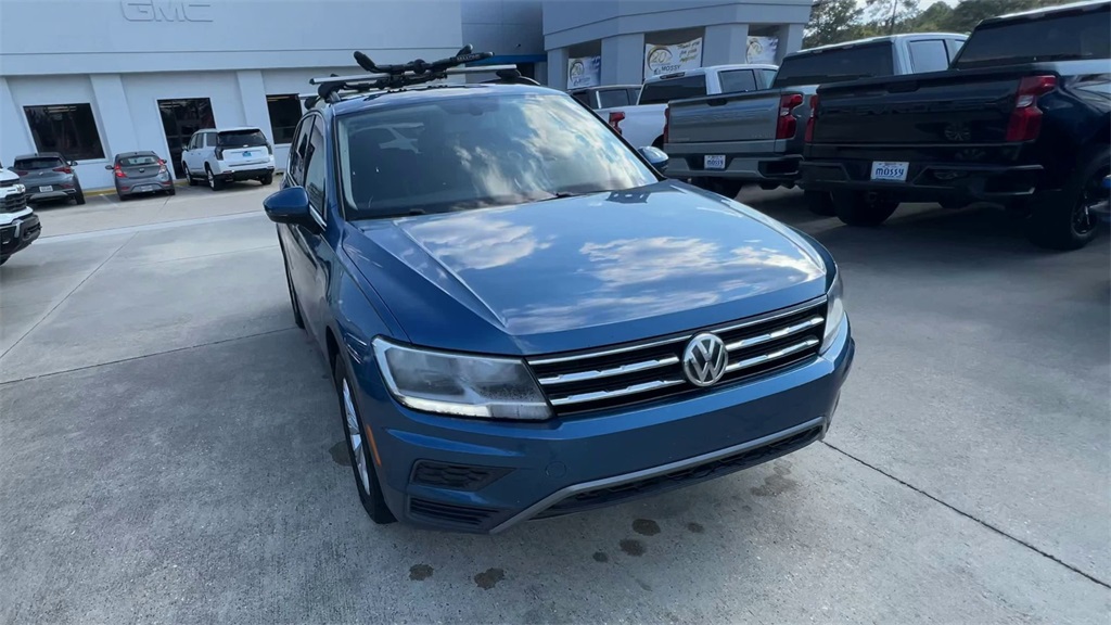 2019 Volkswagen Tiguan SE photo 3