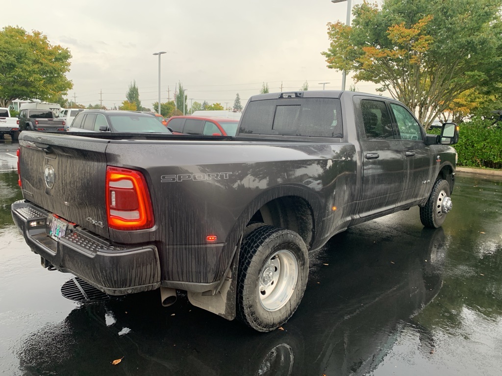 2023 Ram 3500 Big Horn photo 3