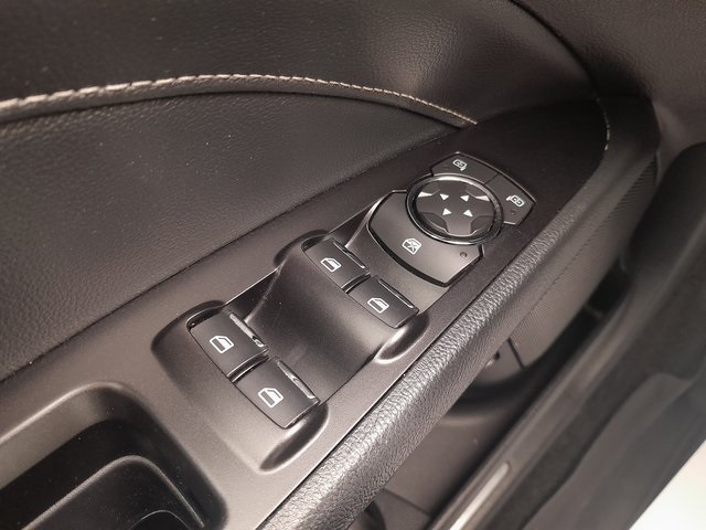 2019 Ford Fusion Energi Titanium photo 37