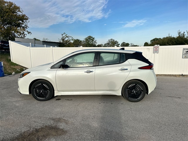 Used 2024 Nissan LEAF SV PLUS with VIN 1N4CZ1CV0RC551577 for sale in St. Louis, MO