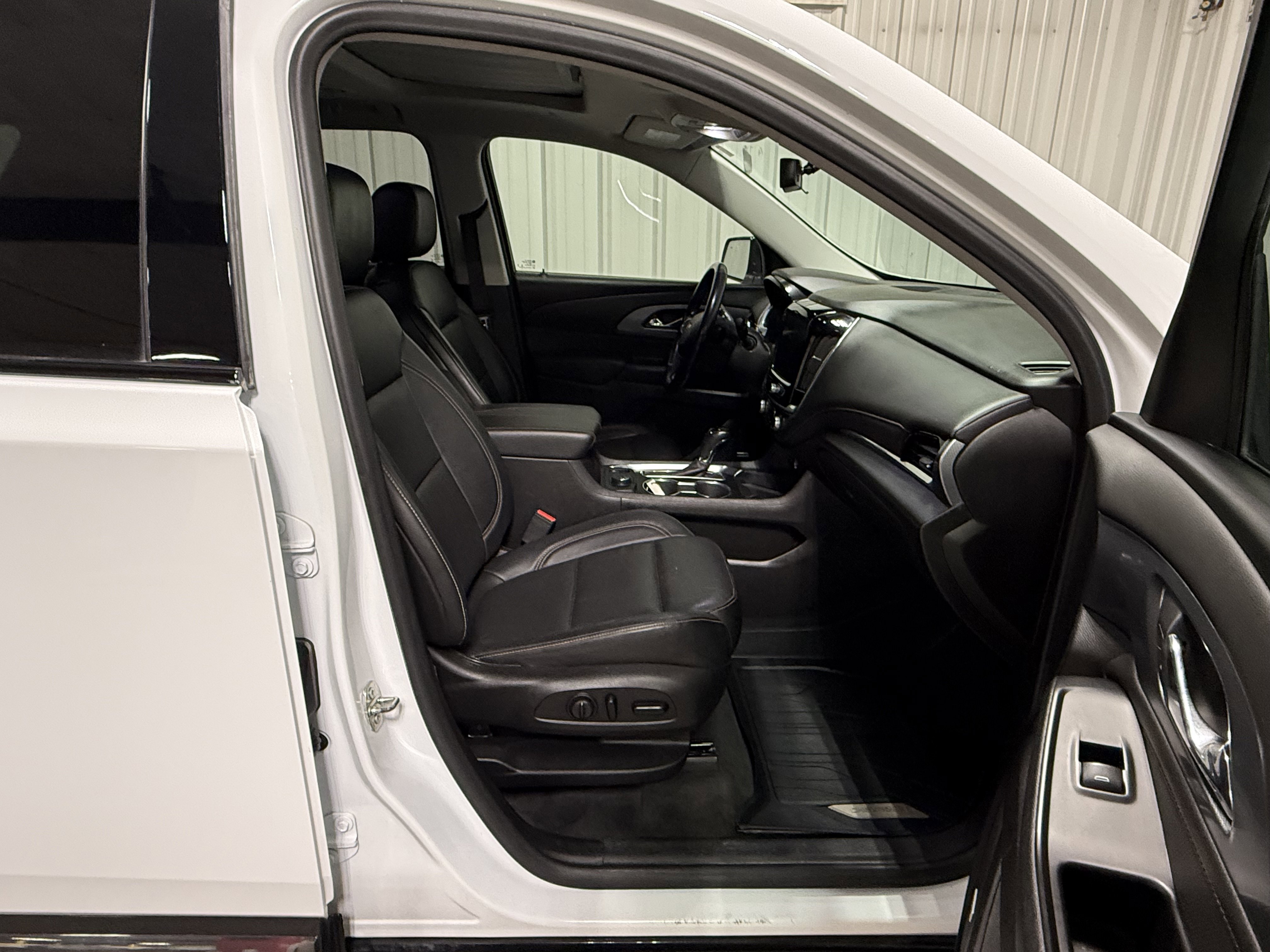 2019 Chevrolet Traverse Premier photo 4