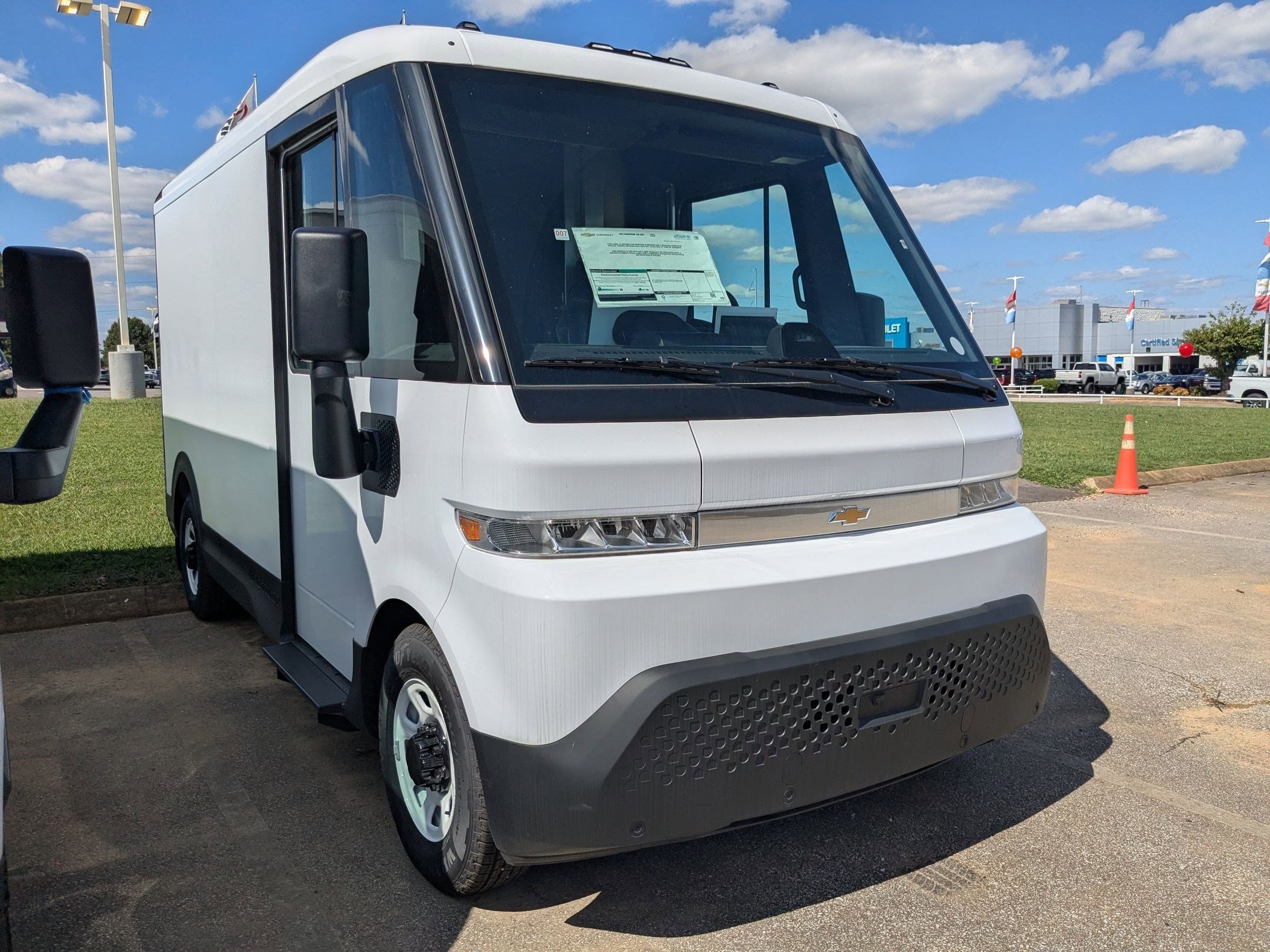 2025 Chevrolet BrightDrop 400 photo 3