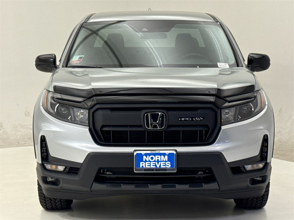 2025 Honda Ridgeline Sport photo 2
