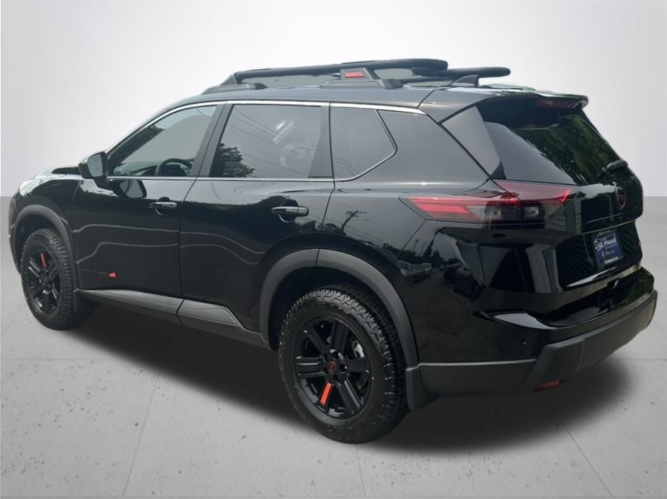 2026 Nissan Rogue SV photo 10