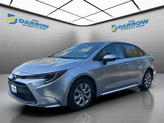 2023 Toyota Corolla LE's photo