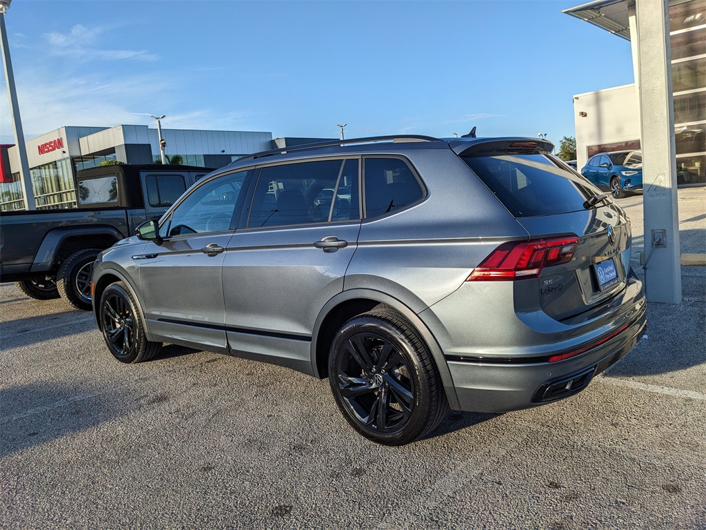 2024 Volkswagen Tiguan SE R-Line Black photo 4