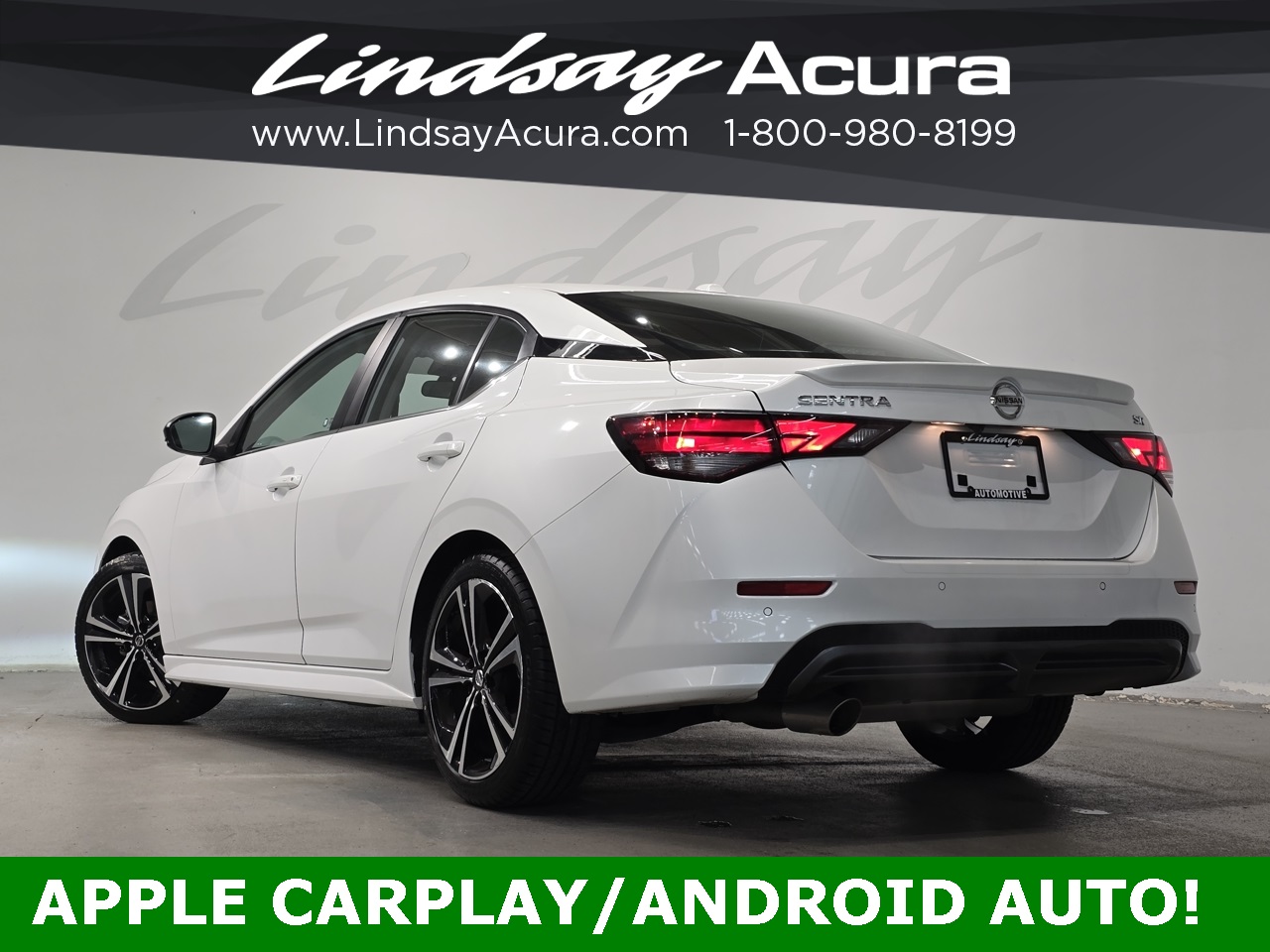 2023 Nissan Sentra SR photo 3