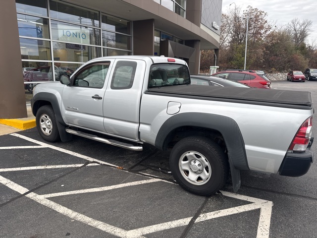 2009 Toyota Tacoma Base photo 2