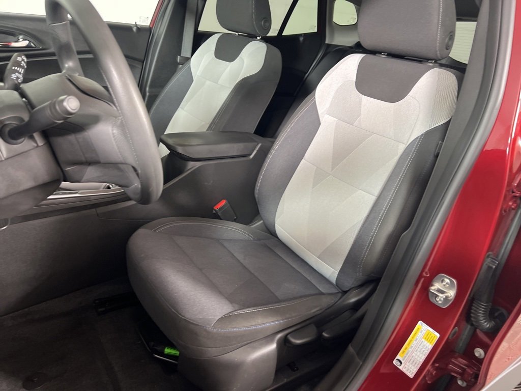2024 Chevrolet Trax LS photo 5