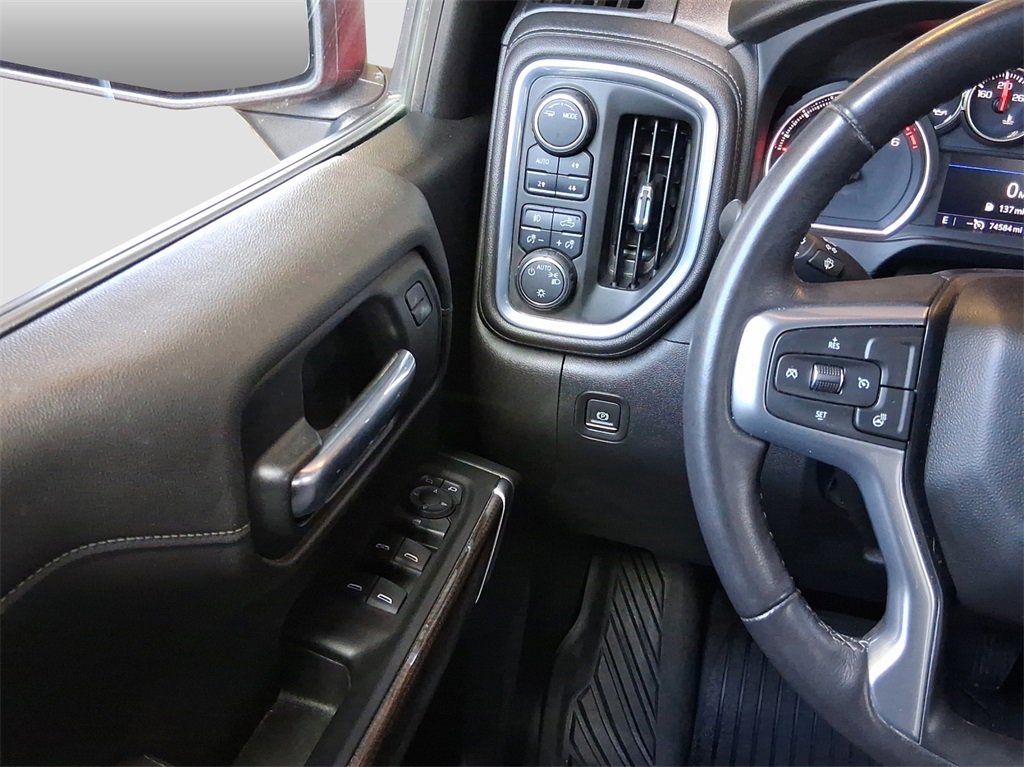 2022 Chevrolet Silverado 1500 RST photo 12