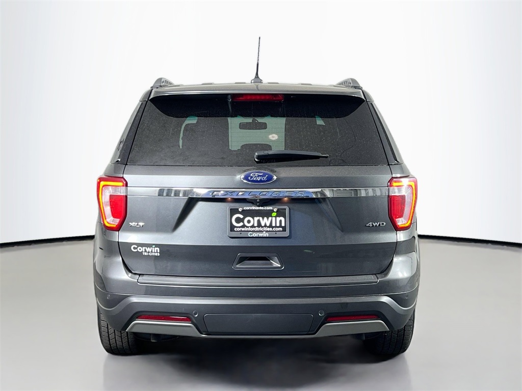 2019 Ford Explorer XLT photo 10