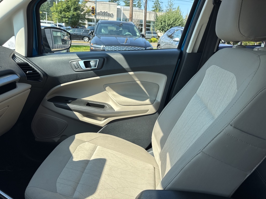 2018 Ford EcoSport SE photo 24