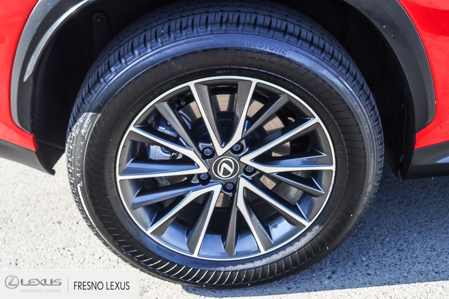 2025 Lexus NX 350h Premium photo 8