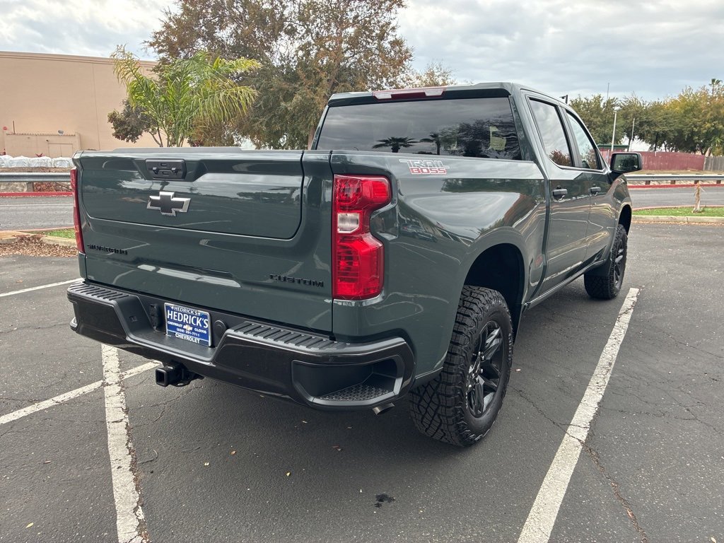 2026 Chevrolet Silverado 1500 Custom Trail Boss photo 3