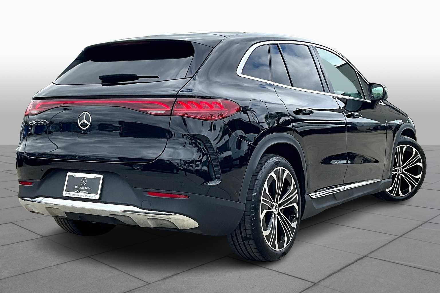 2023 Mercedes Benz EQE SUV 350 photo 10