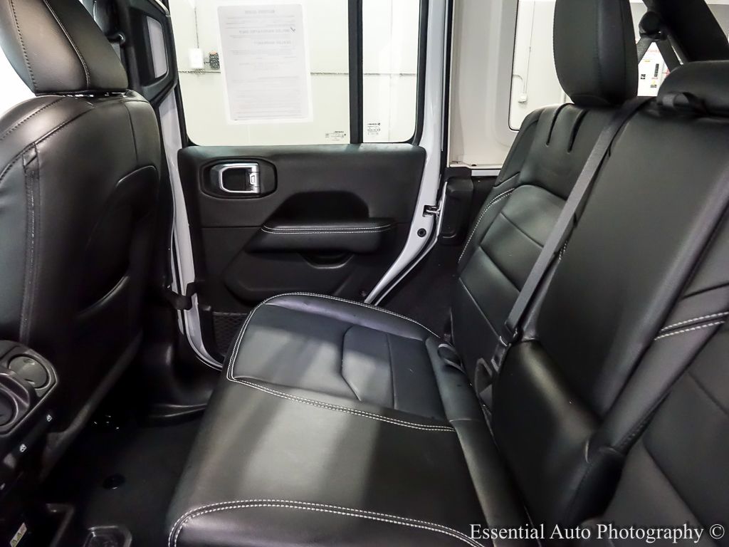 2022 JEEP WRANGLER - Image 12