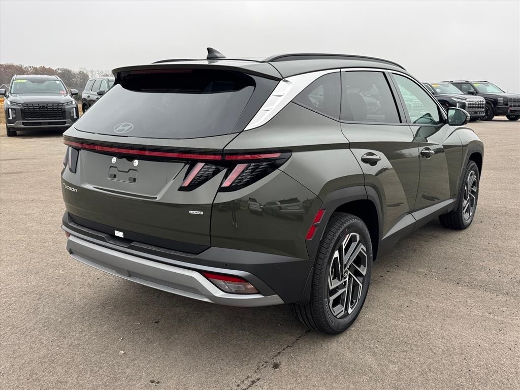 2026 Hyundai Tucson Limited photo 2