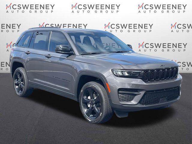 2025 Jeep Grand Cherokee Altitude's photo