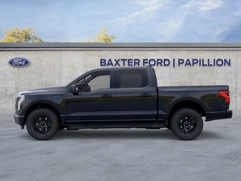 2025 Ford F-150 Lightning XLT photo 16