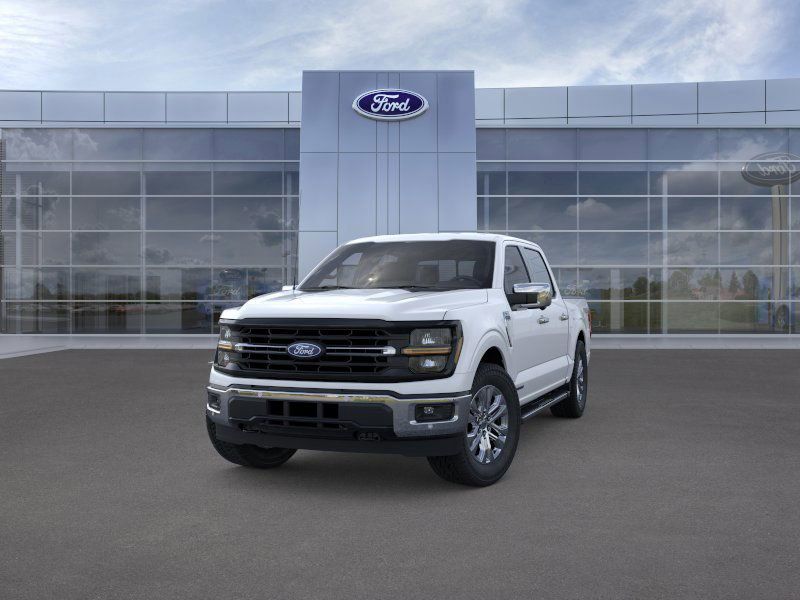 2025 Ford F-150 XLT photo 2
