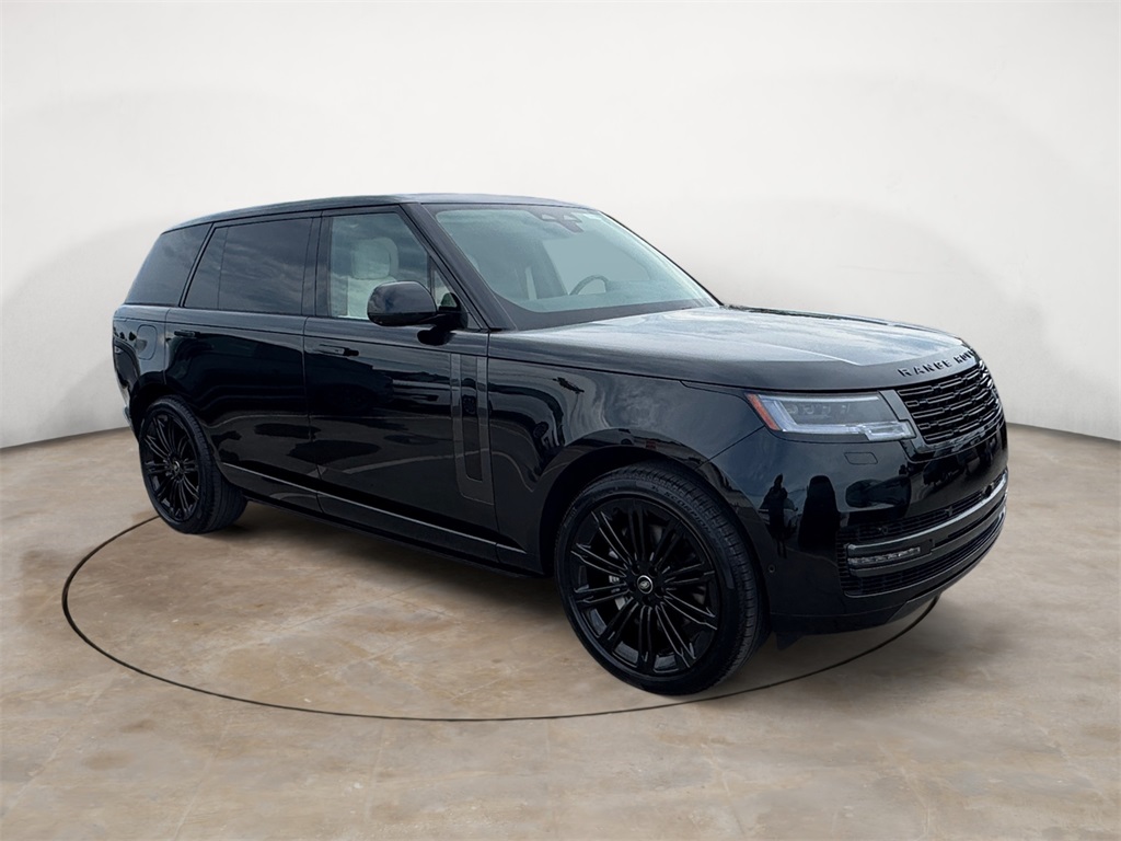 2025 Land Rover Range Rover SE photo 5