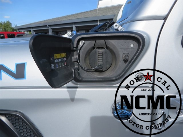 2023 Jeep Wrangler Rubicon 4xe photo 14